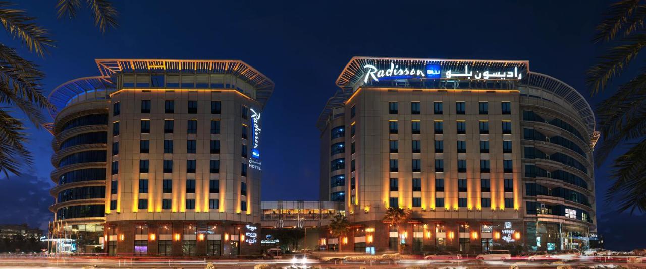 Radisson Blu Hotel, Dubai Media City מראה חיצוני תמונה