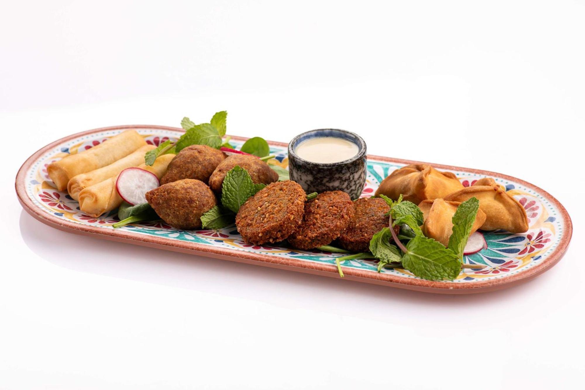Radisson Blu Hotel, Dubai Media City מראה חיצוני תמונה