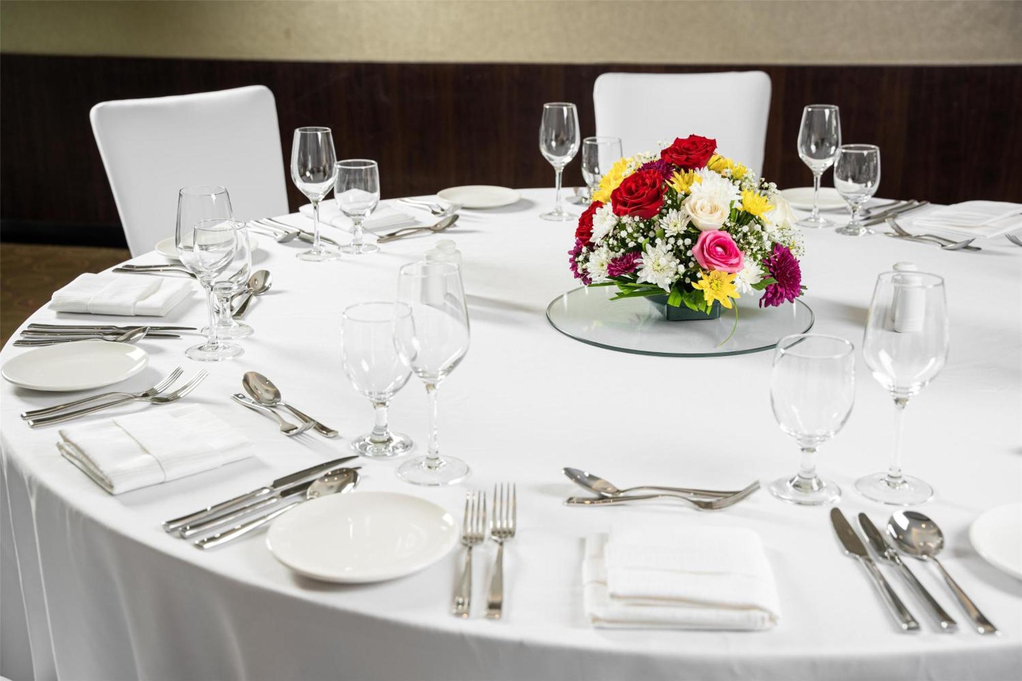 Radisson Blu Hotel, Dubai Media City מראה חיצוני תמונה